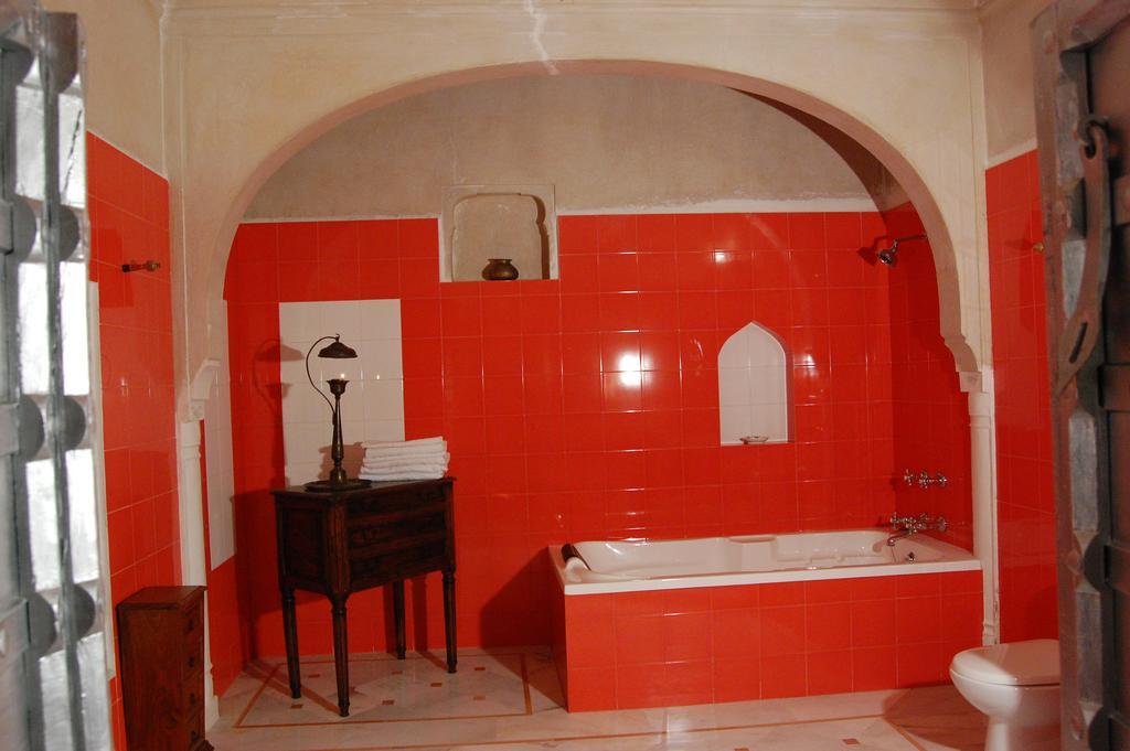 Hotel Chobdar Haveli มันดาวา ภายนอก รูปภาพ